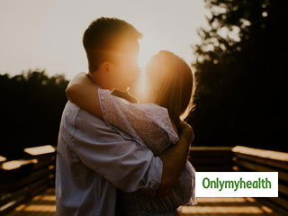 Here are The Health Benefits of Kissing That Every Couple Should Know