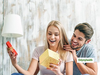 Karwa Chauth Gift Ideas For Wife: Impress Your Partner With These Exotic Presents