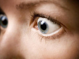 Diabetic Retinopathy: Symptoms, Causes, Treatment 