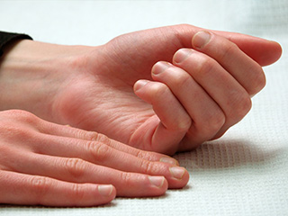 9 Home Remedies To Get Rid Of Dark Cuticles