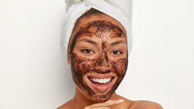 चेहरे पर लगाएं दालचीनी और तेजपत्ते का फेस पैक, एक्ने और पिंपल्स से मिलेगा छुटकारा