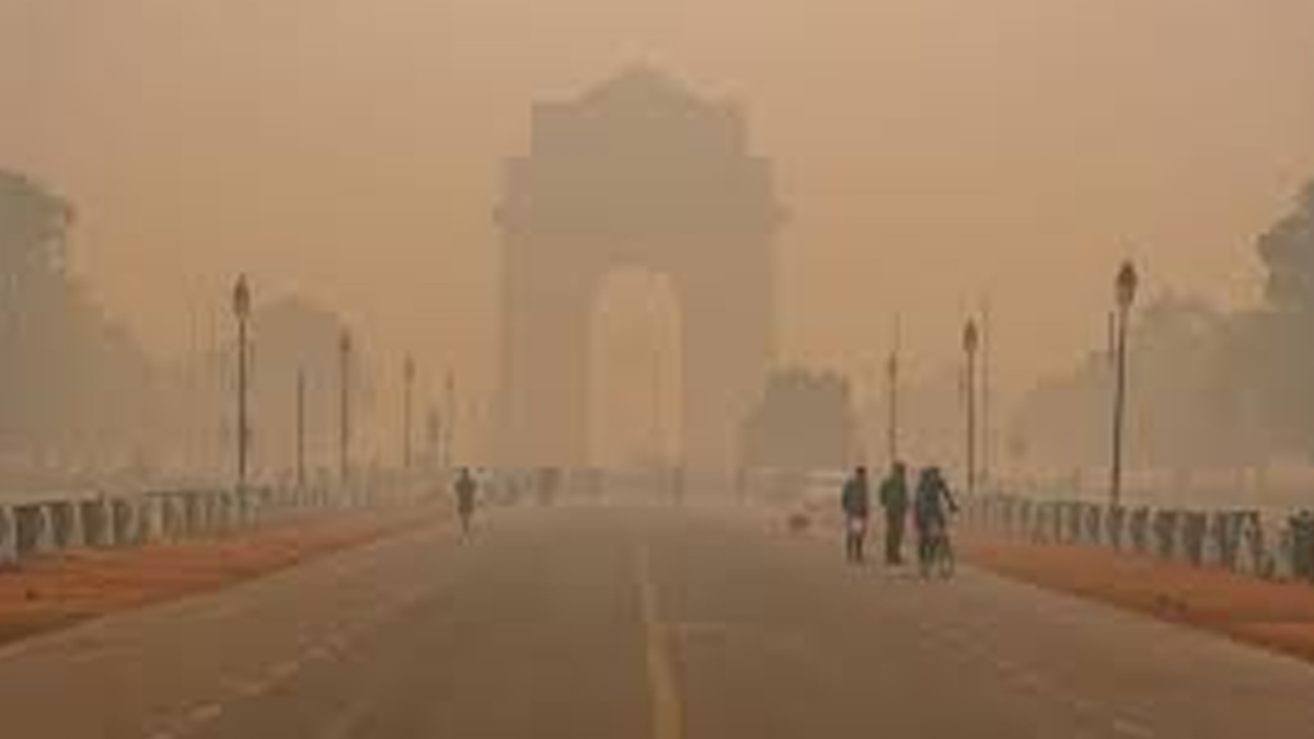 Air Pollution in Delhi Surges to 100 Times the WHO Health Standard