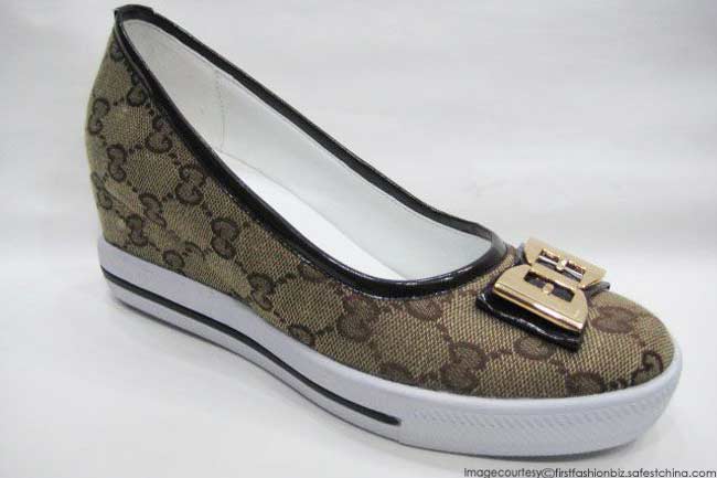 Thick heels or flat heels
