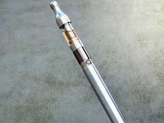Total Ban on E-Cigarettes Considered by Government over Growing Concerns of its Safety