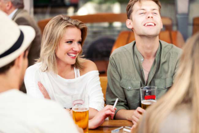 सामाजिक धूम्रपान करने वाले (Social smoker)