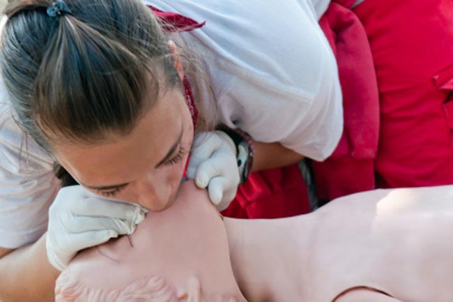 Train yourself about the Basics of Life Support