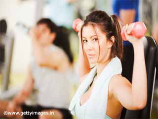 Exercises For Women - Overhead Press 