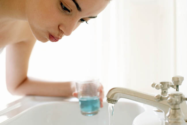 Rinse after eating Sugary Foods