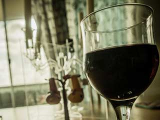 Wine Good for Heart Only if you Exercise, says Research
