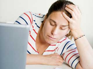 Workaholics Beware! Long Working Hours may Increase Risk of Heart Disease