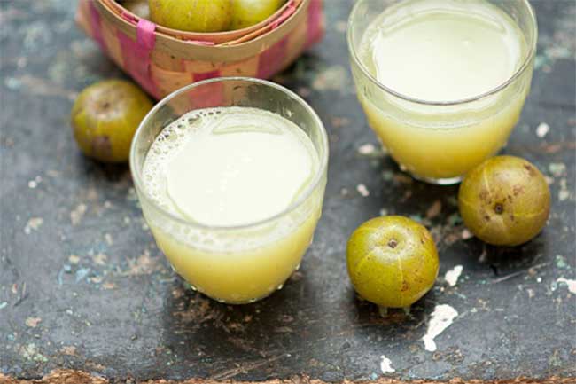 विटामिन सी का मुख्य स्रोत आंवला