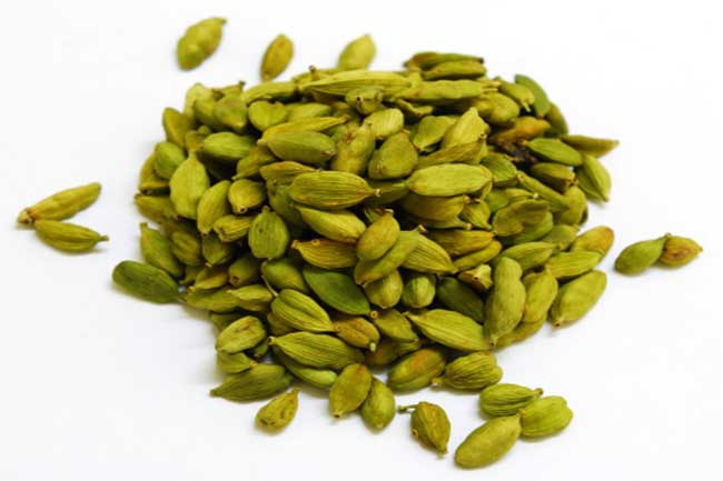 इलायची का सेवन