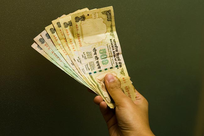 पैसे का प्रबंधन करें