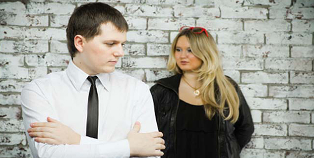 नहीं करते महिलाओं पर विश्वास Don't Trust Women Anymore in Hindi