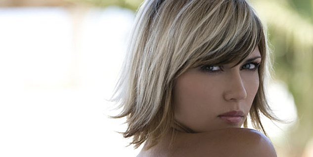 हेयर कट के हिसाब से करें तैयार Dress According To Your Hairstyle in Hindi