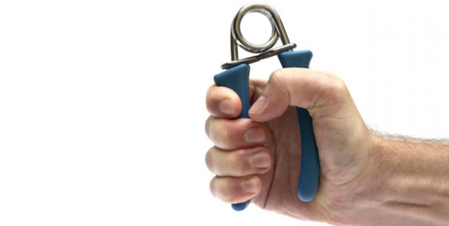 फोरआर्म्स को मजबूत Massive Forearms in Hindi