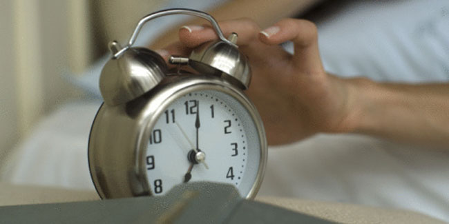 Losing just an hour of sleep has been associated with weight gain