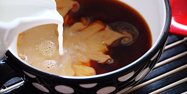 खाने के बाद चाय पीना drink tea after meals in hindi