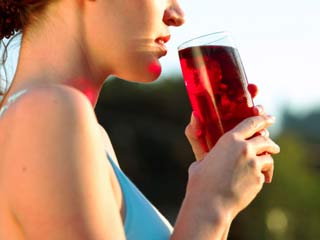 Drink cranberry juice for a healthy heart