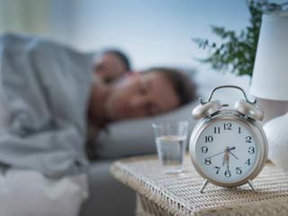 Sleep at exactly the same time every day to stay healthy