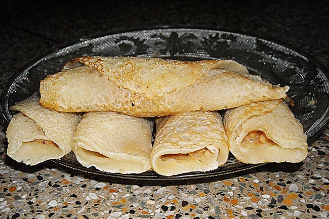 मीठा मीठा पातिशपता