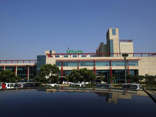 Private hospitals in Delhi to cap dengue test rates