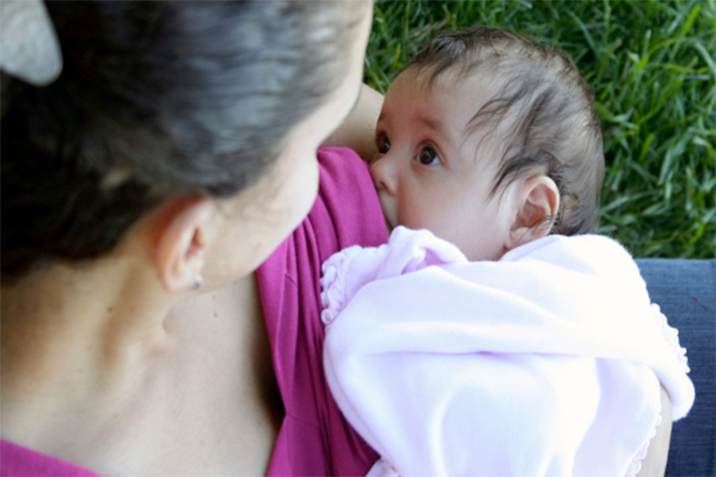 ब्रेस्ट मिल्क (Breast Milk)