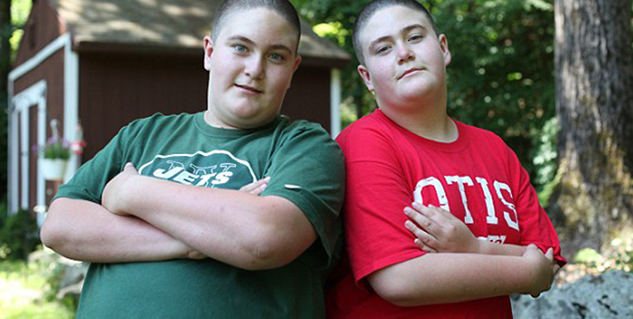 जूड़वा बच्चे children in hindi