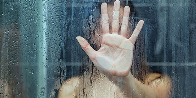 हॉट शावर hot shower