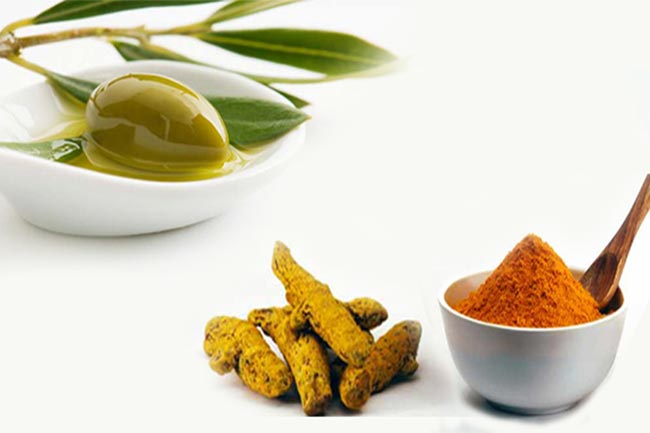 हल्दी और ऑलिव ऑयल का पेस्ट