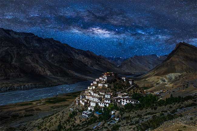 पिन वैली से मिल्की वे व्यू