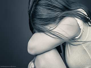 How to recognize if someone near you is suffering from depression