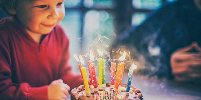 Know about the interesting custom of blowing off birthday candles