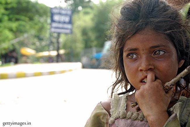 मदद ना करने वालों के लिए सबक