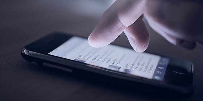 स्मार्टफोन का अधिक इस्तेमाल उंगलियों के लिए है खतरनाक !