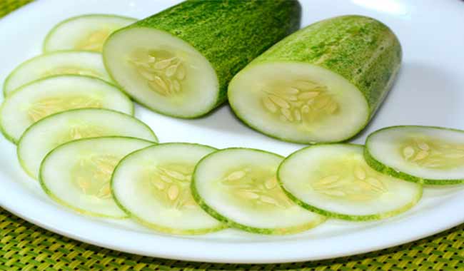 खीरे में से कड़वापन दूर करने के ये हैं 3 आसान तरीके