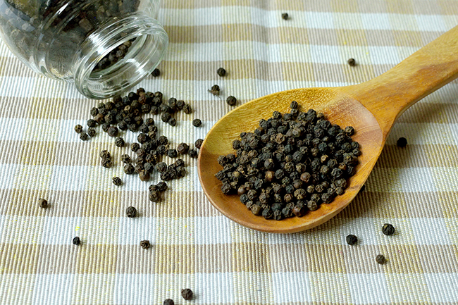 काली मिर्च का स्प्रे