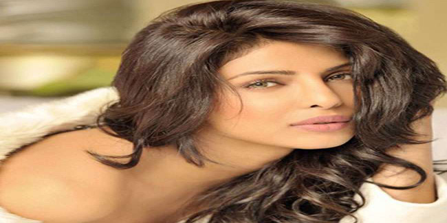 प्रियंका चोपड़ा की खूबसूरती का राज है ये घरेलू नुस्खा