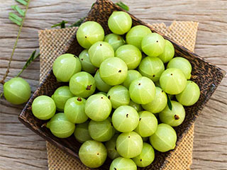 4 Amazing Health Benefits of Indian Gooseberries a.k.a Amla that You Were Not Aware of
