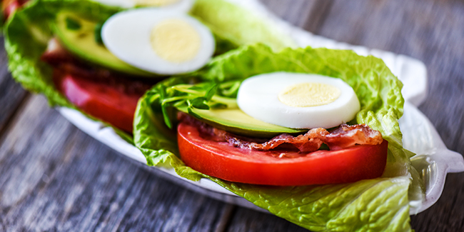 Trying to lose weight? A low carb diet might help