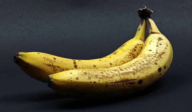 ब्रेकफास्ट में केला खाने से मिलते हैं ये 2 चमत्कारिक लाभ