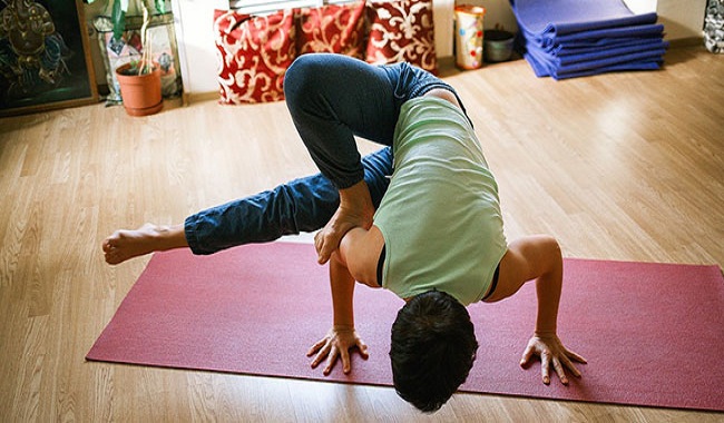 Practice Bikram yoga to cure back pain