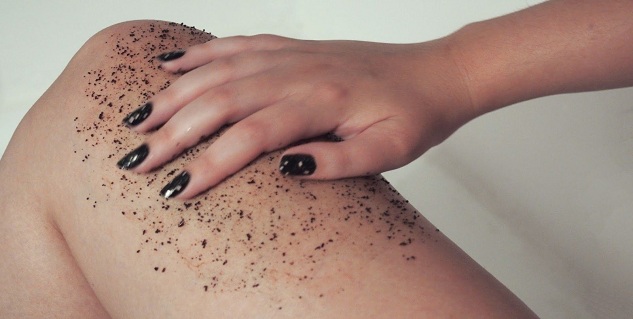 15 Tricks To Make Waxing Less Painful Fashion Beauty