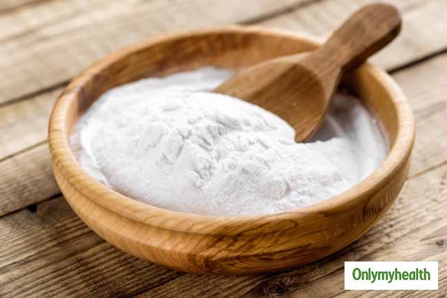 Remove blackheads with Baking Soda