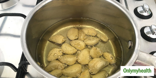 How to Make Garlic Oil