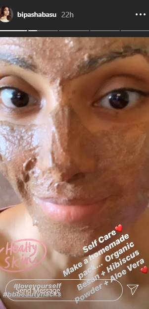 bipasha-basu-face-pack.