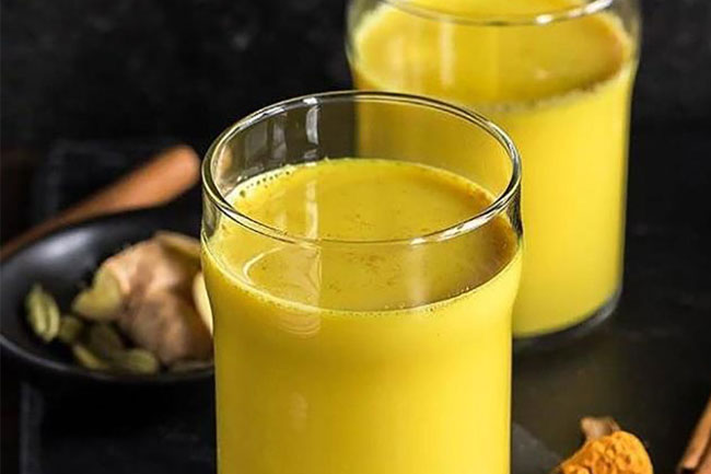 3. हल्दी वाला दूध