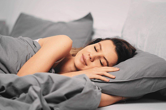 9. अच्छी नींद है जरूरी (Good Sleep)