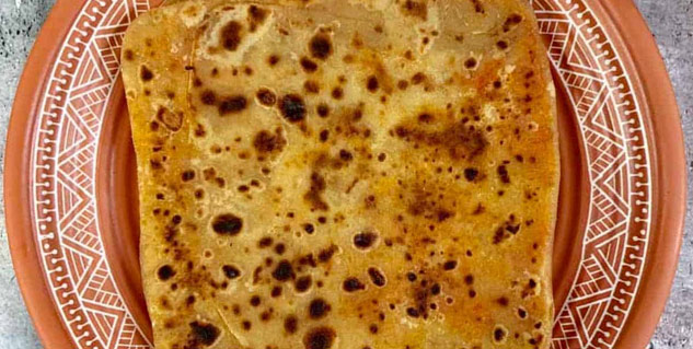 Insideajwainparatha
