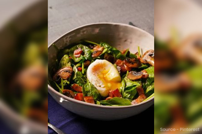 अंडा और पालक (Egg and Spinach)